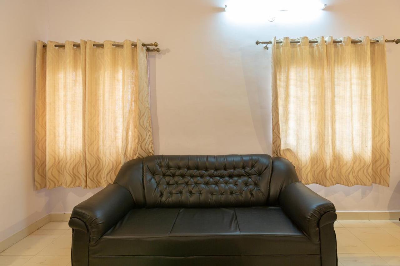 Kstdc Hotel Mayura Velapuri Belur מראה חיצוני תמונה