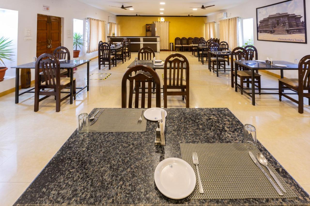 Belur  Kstdc Hotel Mayura Velapuri Belur מראה חיצוני תמונה