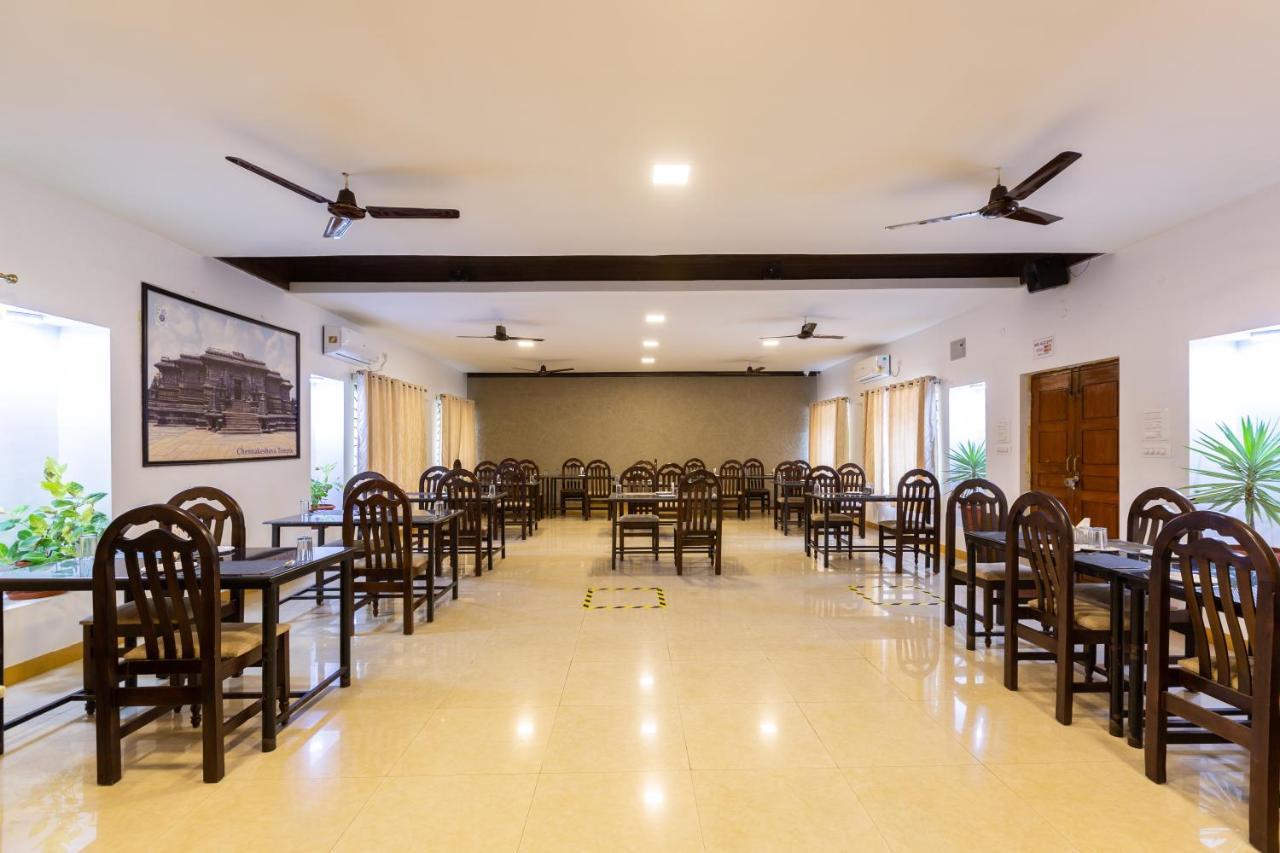 Belur  Kstdc Hotel Mayura Velapuri Belur מראה חיצוני תמונה