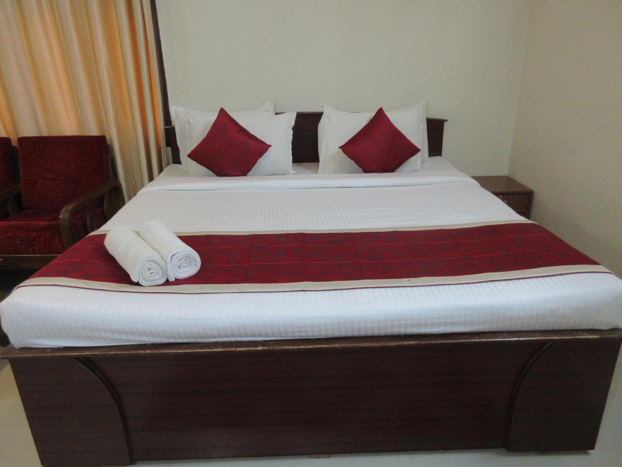 Kstdc Hotel Mayura Velapuri Belur מראה חיצוני תמונה