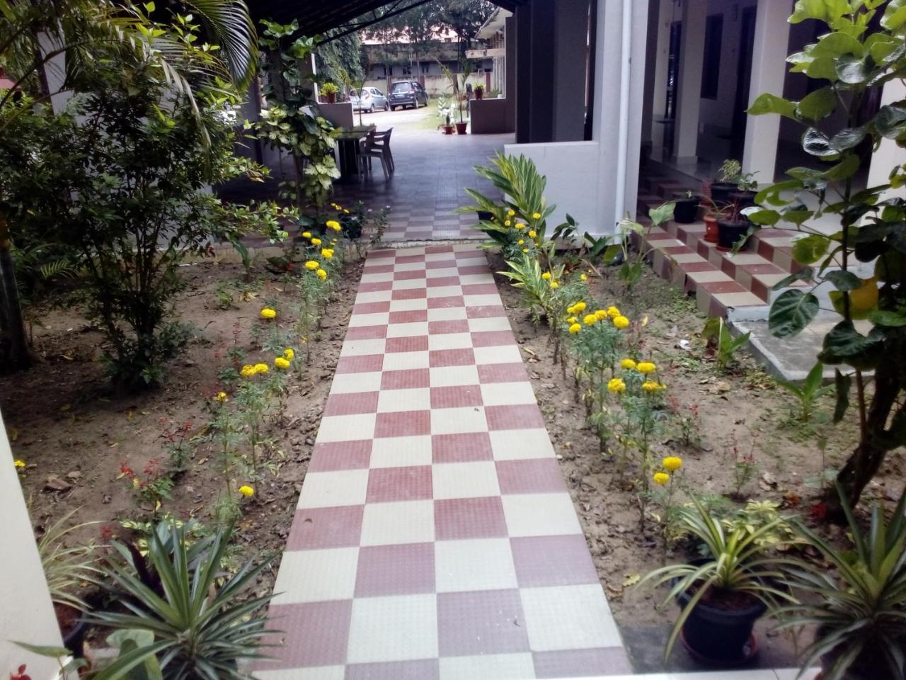 Kstdc Hotel Mayura Velapuri Belur מראה חיצוני תמונה
